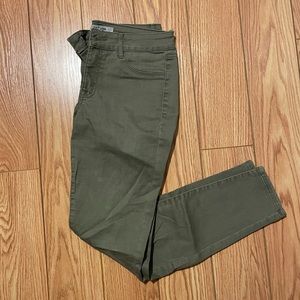 ARMY GREEN REFUGE SKINNY JEANS